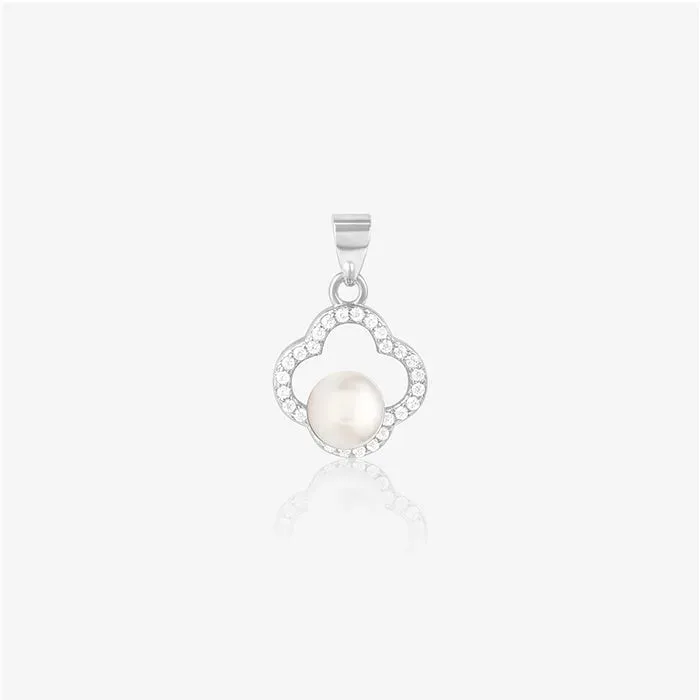 Intrigue Pendant Set