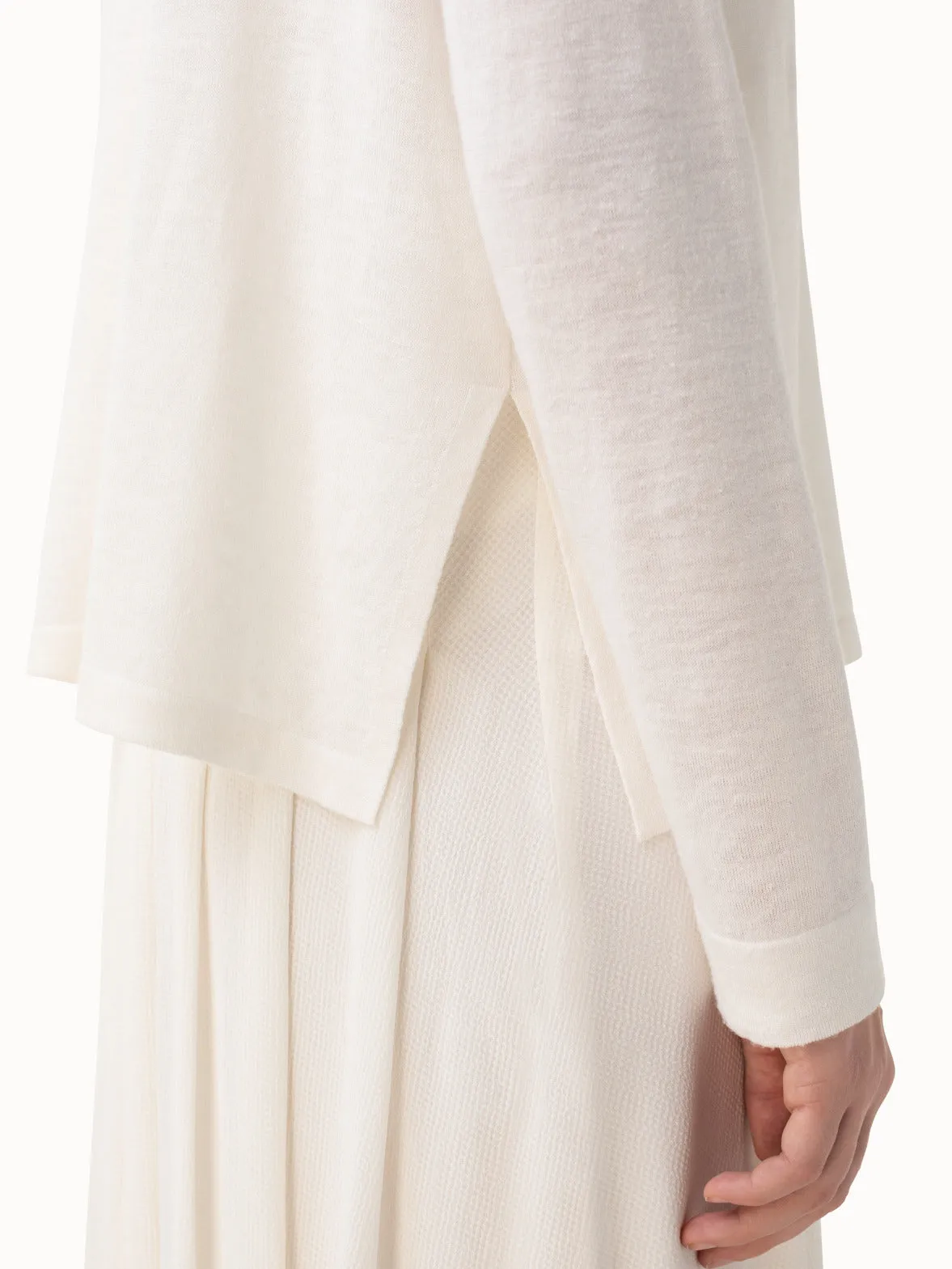 Long Sleeve Linen Silk V-Neck Pullover