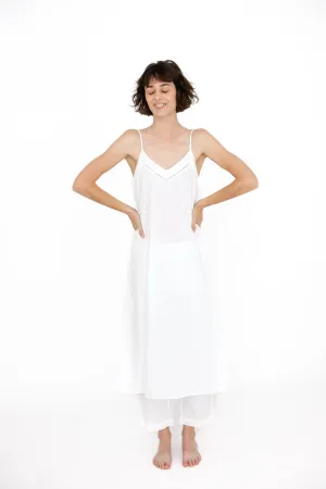 Shift Slip with Side Gathers,  White