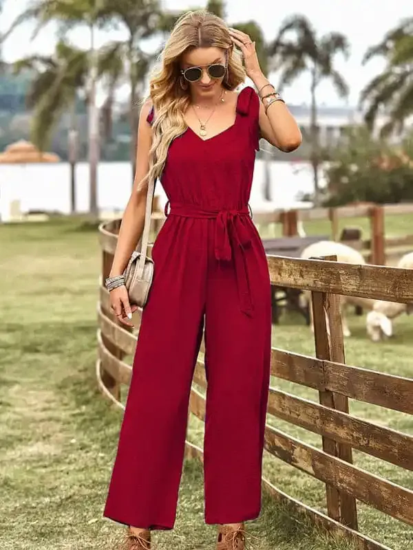 Women’s woven temperament commuting waist slimming sleeveless jumpsuit